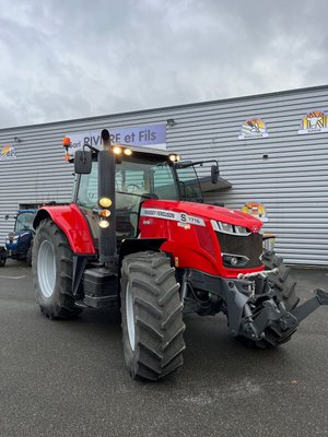 Tracteur agricole Massey Ferguson 7716S