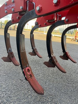 Déchaumeur Quivogne 5 DENTS+ROULEAU