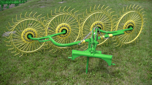 Fenaison - Faneuses - Faneuse portée ZAGRODA