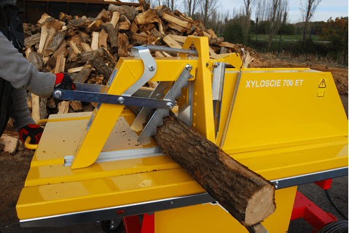 Matériel forestier - Scies circulaires à bûches - Scie circulaire à chevalet électrique XYLOSCIE