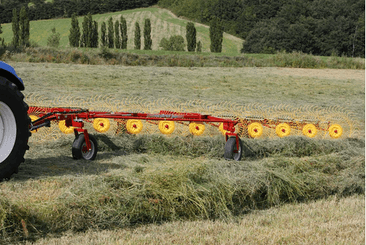 Fenaison - Andaineurs rotatifs - Andaineur SOLEILS latéraux TR/S