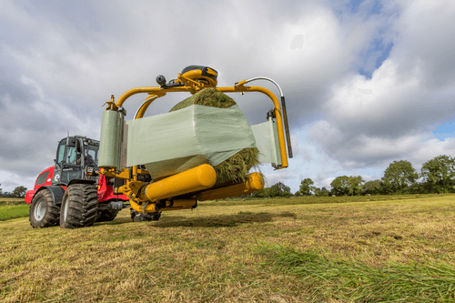Récolte - Enrubanneuses - Enrubanneuse à balles rondes portée à satellites