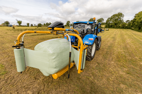Récolte - Enrubanneuses - Enrubanneuse à balles rondes portée à satellites