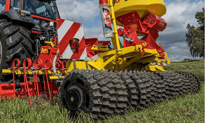 Entretien - Herse prairie - Matériel d'entretien de prairies régénérateur de prairie