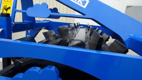 Travail du sol - Viti arbo - Rouleau destructeur vigne ORES