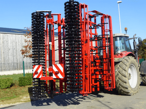 Travail du sol - Préparateur de sol - Préparateur de semis COMBISOL