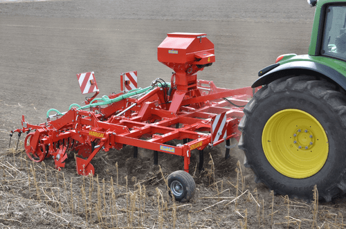 Semis - Semoirs couverts végétaux - Semoir pneumatique P-BOX