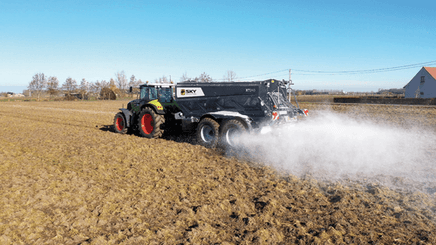 Fertilisation, épandage - Epandeurs d'amendement - Distributeur traîné d'engrais et d'amendements hydraulique XT H