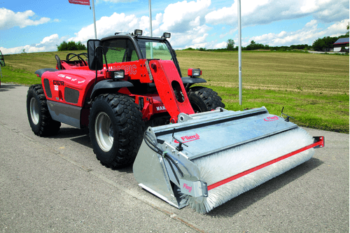 Matériel de ferme - Balayeuses - Balayeuses FLIEGL