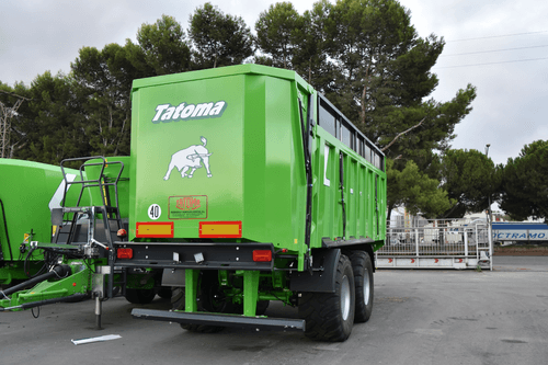 Transport - Remorques agricoles - Benne à fond poussant HMFT