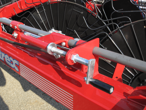 Fenaison - Andaineurs rotatifs - Andaineur SOLEIL série EUROPE