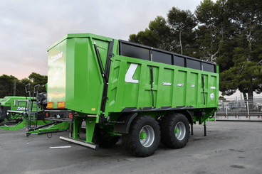 Transport - Remorques agricoles - Benne à fond poussant HMFT