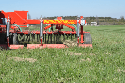 Entretien - Herse prairie - Matériels d'entretien de prairies EINBOCK