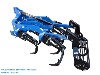 Travail du sol - Viti arbo - Cultivateur LUCHAN et SARDAS