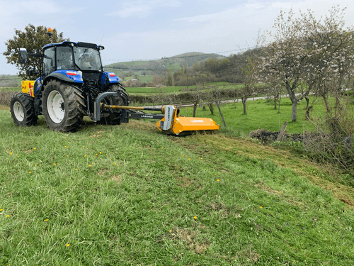 Entretien - Broyeurs d'accotements - Broyeur et faucheuse d'accotement