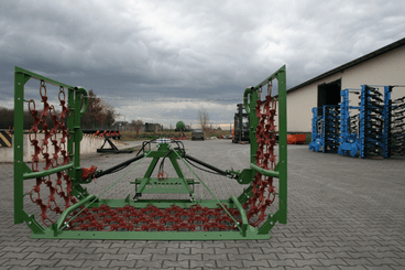 Entretien - Herse prairie - Herse émousseuse de prairie à chainons 6m 1 vérin