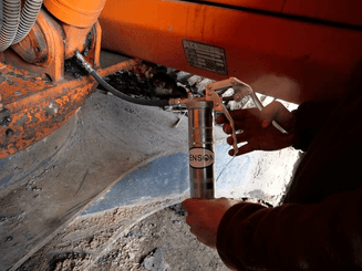 Equipement d'atelier - Graissage - Pistolet à graisse manuel pour cartouche LUBE-SHUTTLE