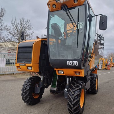 Machine à vendanger Pellenc 8270