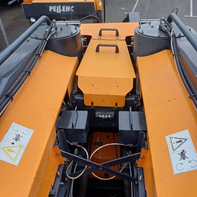 Machine à vendanger Pellenc 8270